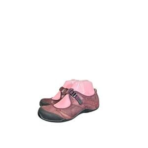 Ahnu Maroon Leather Ladies Size 6.5 Hook and Loop Sandals Comfortable Mary Jane